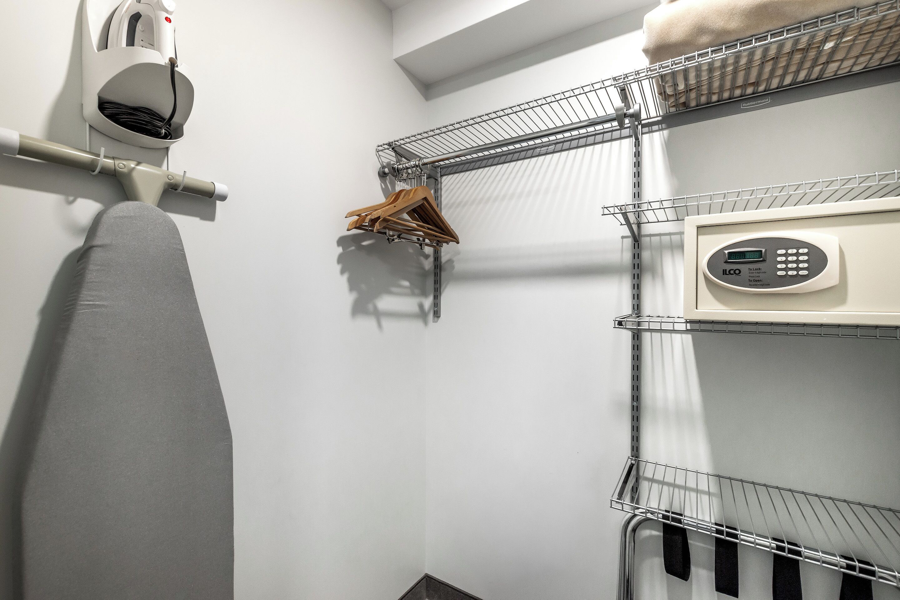 Photo - Terrasse Royale Hotel