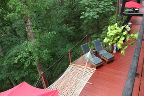 Porch - Brydan Suites (Eureka Springs)