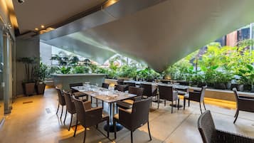 Breakfast, lunch, dinner served; local and international cuisine