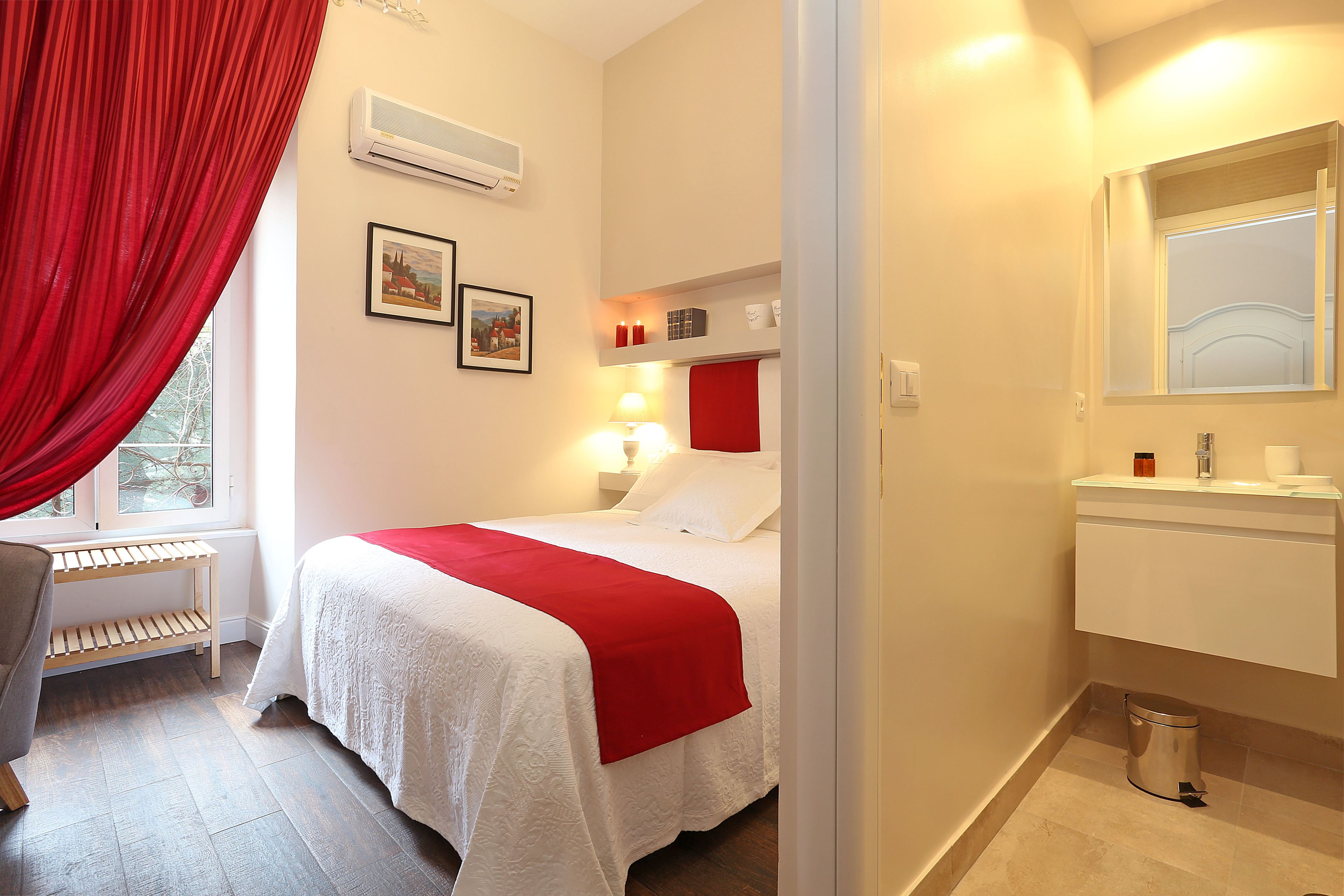 Foto - Daplace - Arena House