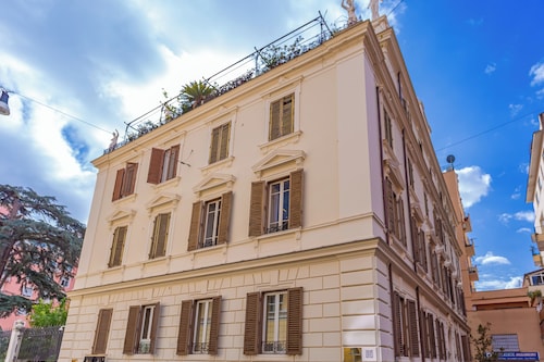 Daplace - Arena House