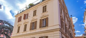 Daplace - Arena House