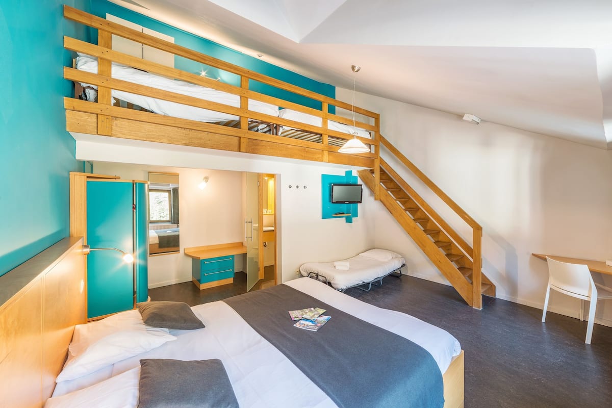 1 slaapkamer, gratis babybedden, gratis kabelinternet