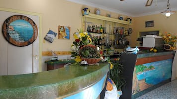 Bar (en la propiedad)