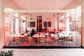 Bar (on property) - Gozsdu Court Budapest (Budapest)