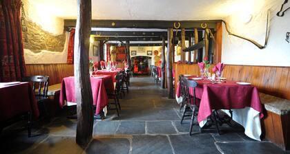 The West Country Inn