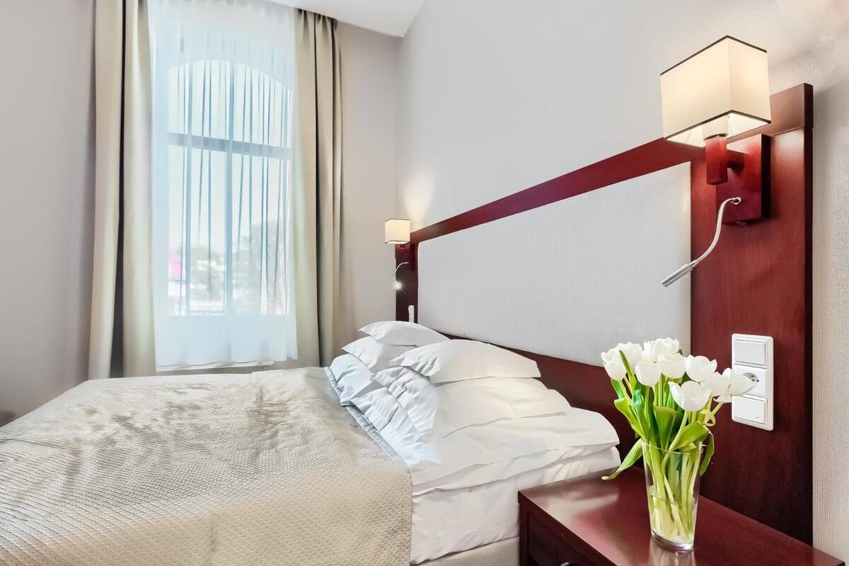 minibar, in-room safe, desk, iron/ironing board