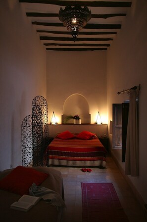 Blackout curtains, free WiFi, bed sheets - Riad Elixir (Marrakech)