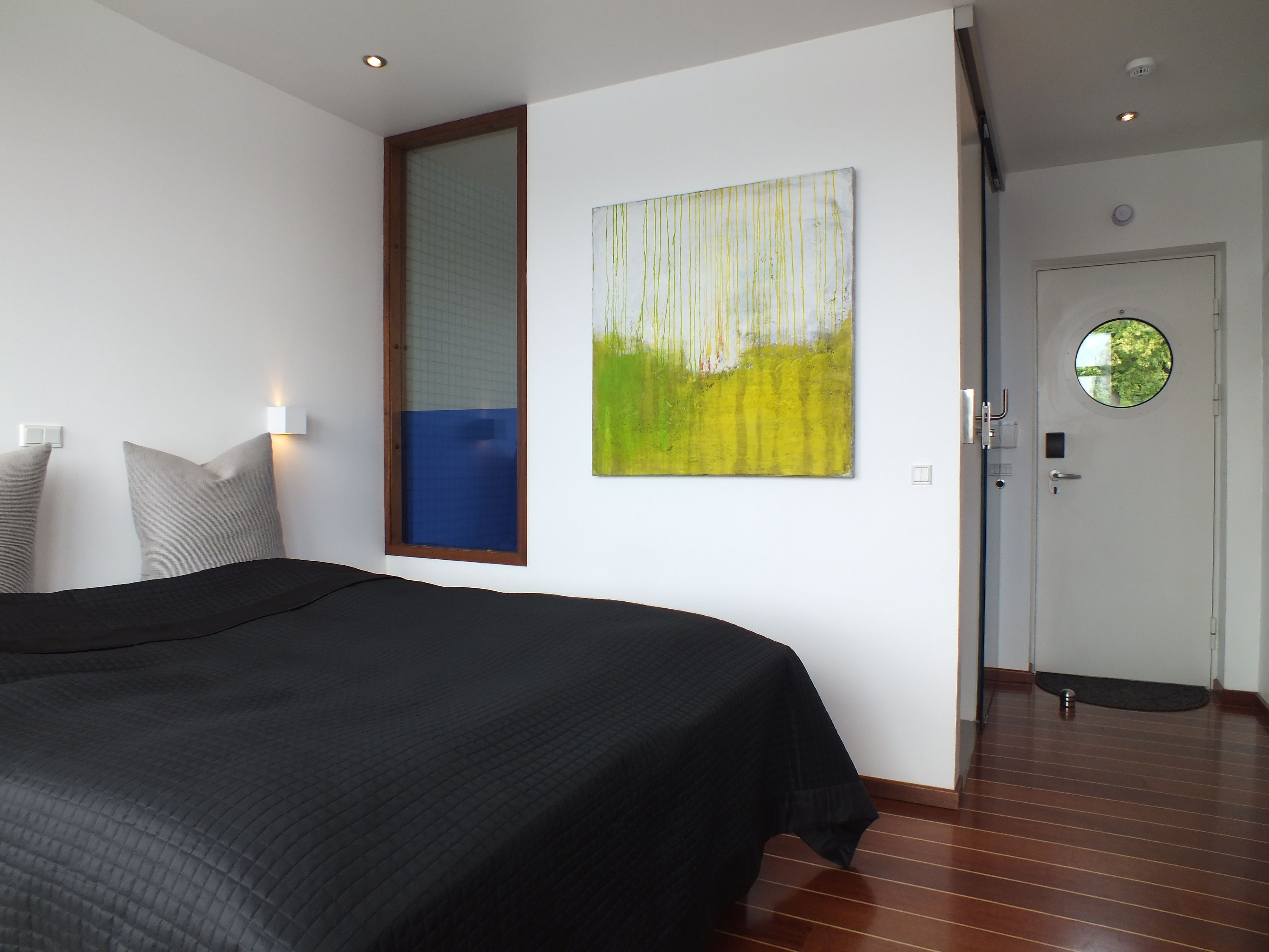 desk, laptop workspace, blackout curtains, free wifi