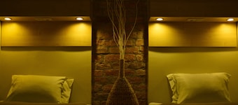 Centrooms House