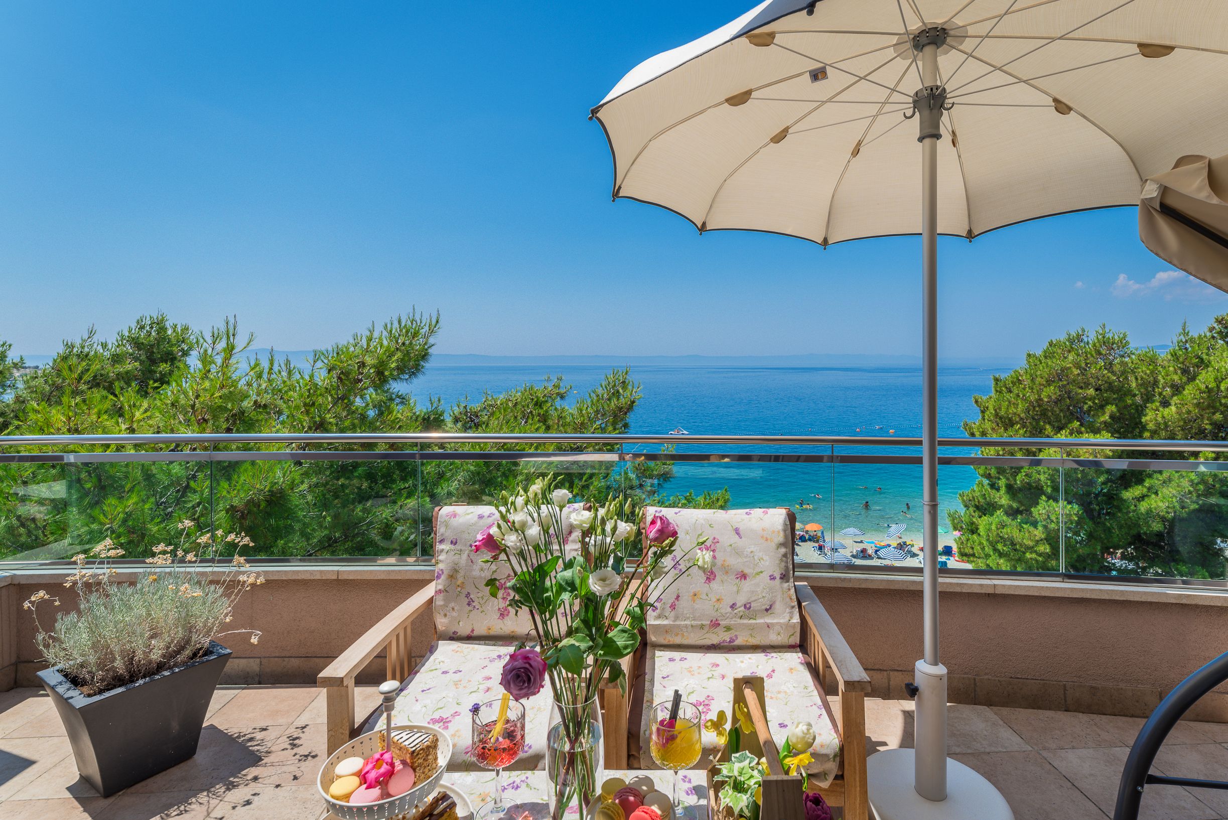 Superior Double Room, Balcony | Minibar, in-room safe, free WiFi