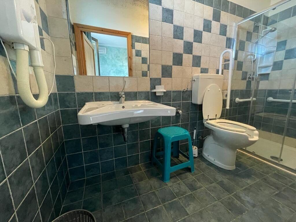 double or twin room, 1 double bed, accessible, balcony | 1 bedroom, minibar, in-room safe, desk