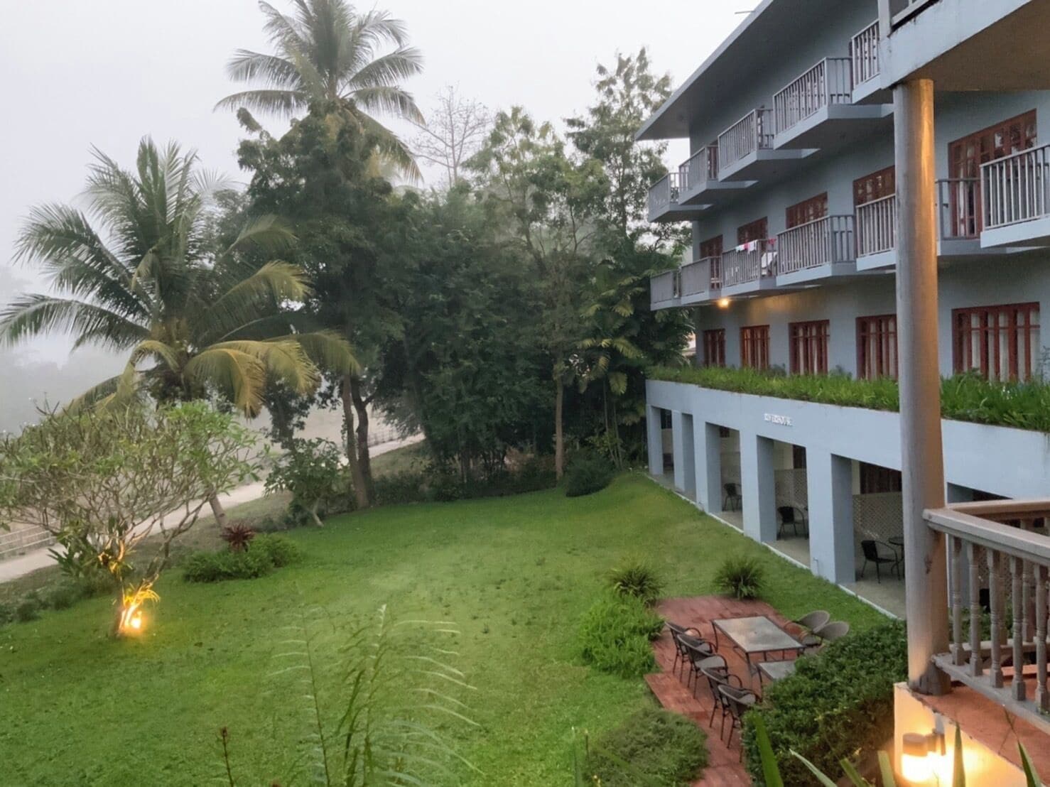 บริเวณภายนอก