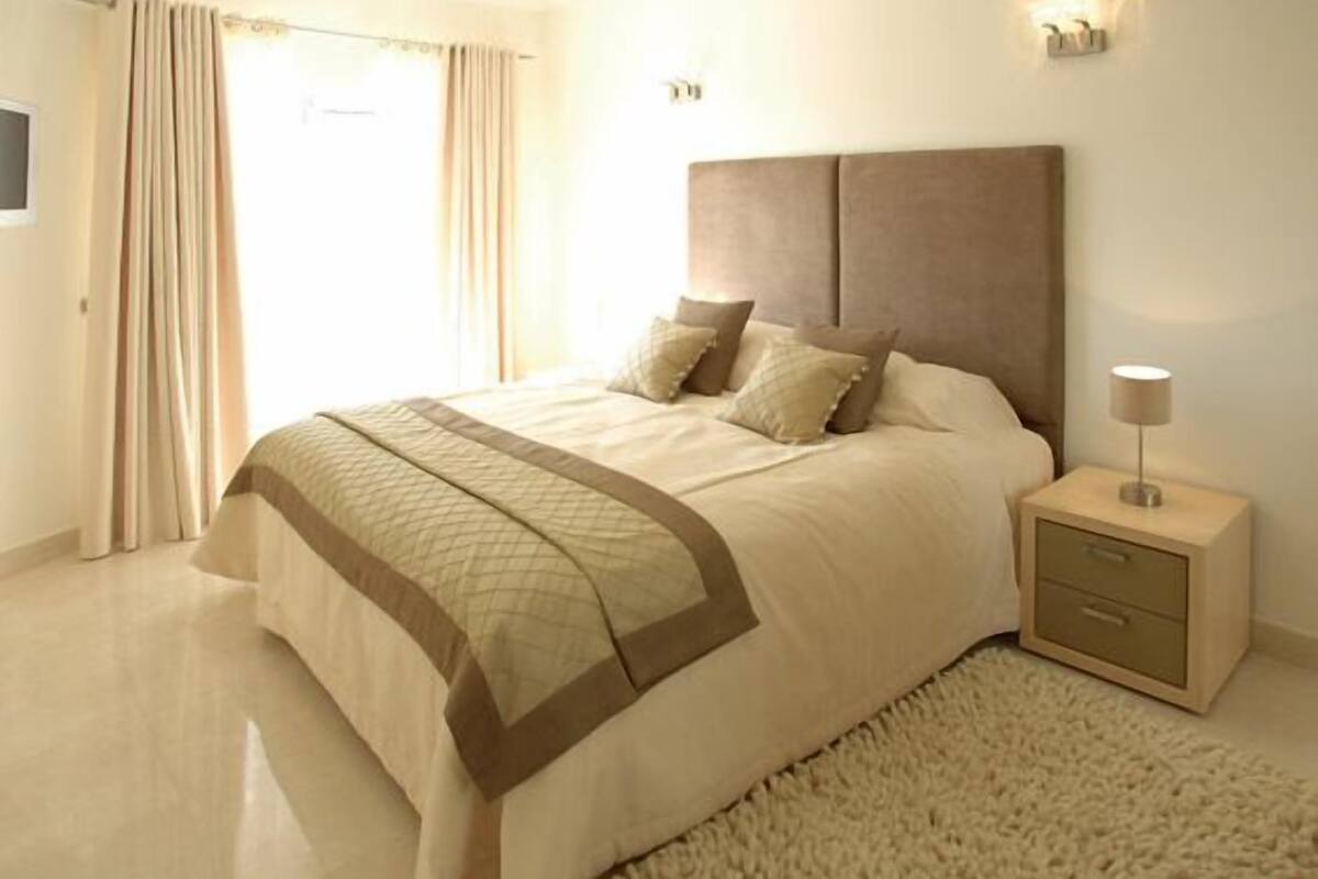 In-room safe, individually decorated, individually furnished