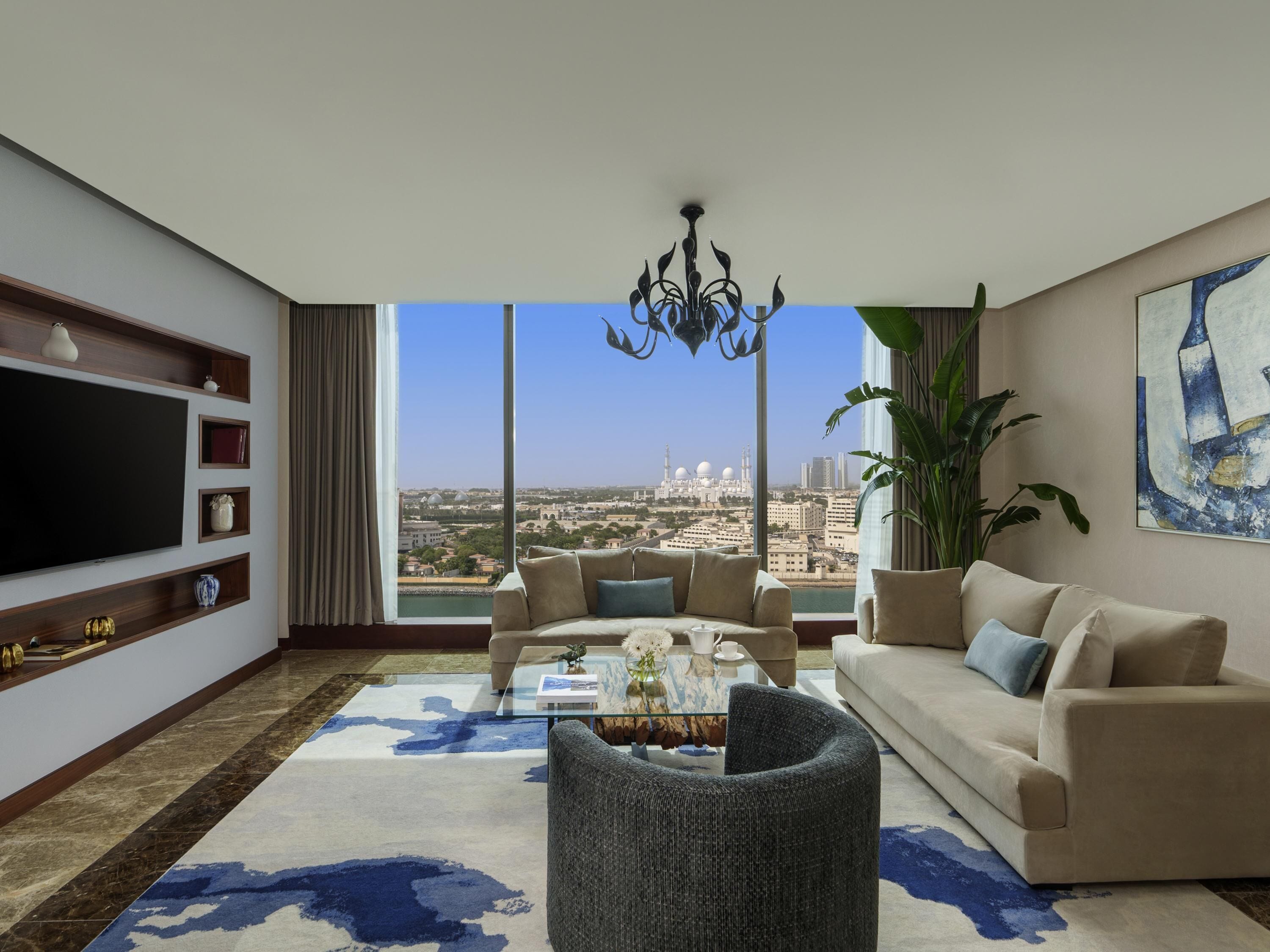 Phòng Suite Presidential | Bộ đồ giường kháng dị ứng, minibar, két bảo mật tại phòng, bàn 
