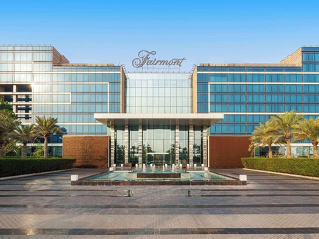 Fairmont Bab Al Bahr - Image 21