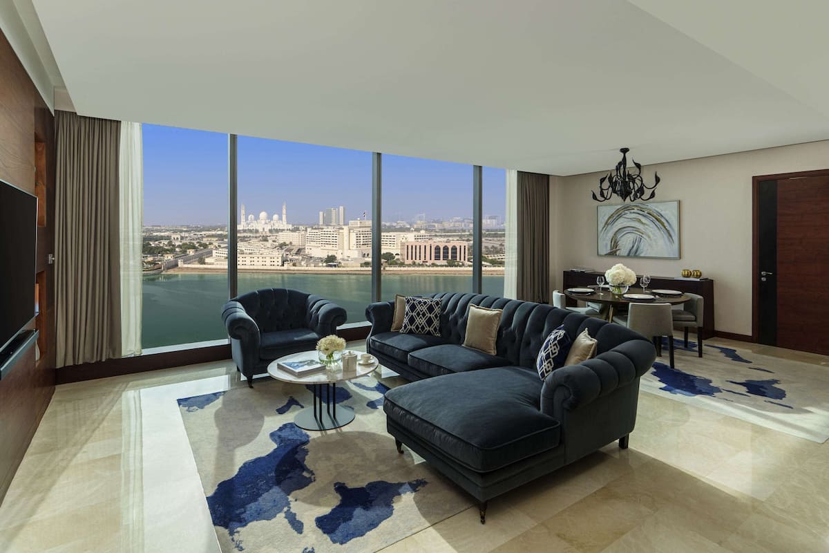 Fairmont Gold, Suite Premium, 1 letto king con divano letto, non fumatori | 1 camera, biancheria da letto ipoallergenica, minibar
