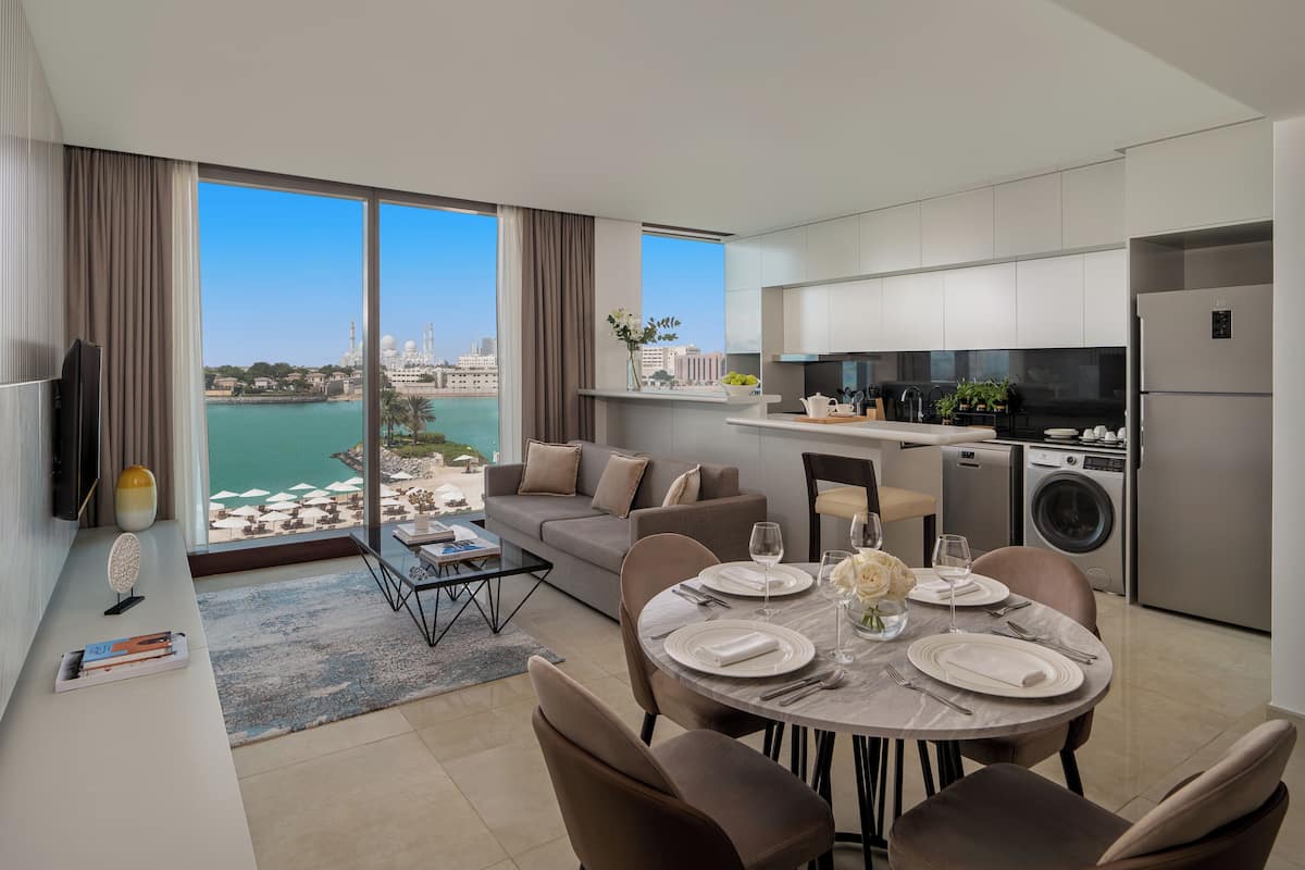 Suite, 1 Bedroom, Kitchen