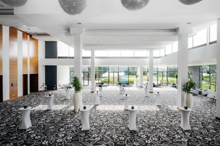 Fairmont Bab Al Bahr - Image 10
