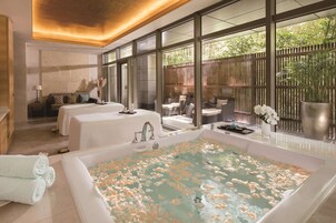 Couples treatment room(s), sauna, hot tub, body treatments, hydrotherapy