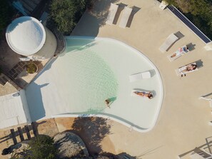 Outdoor spa tub - Hotel Resort Corte Di Ferro (Carovigno)