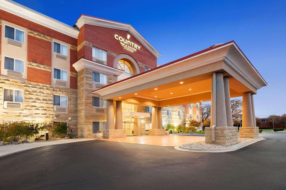 Country Inn & Suites by Radisson, Dearborn, MI