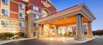 Country Inn & Suites by Radisson, Dearborn, MI