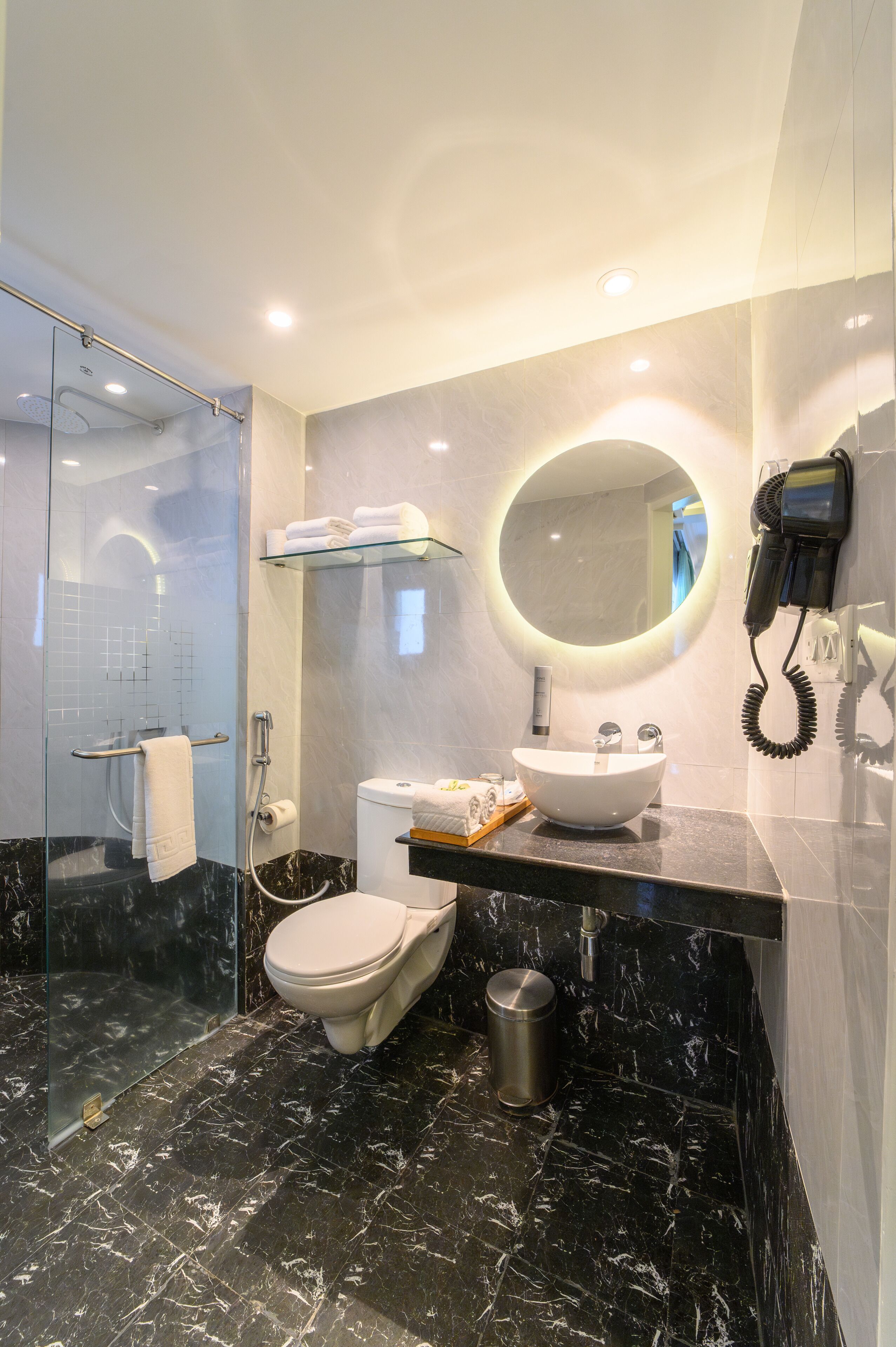 premier room | bathroom | shower, rainfall showerhead, free toiletries, hair dryer