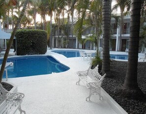 Exterior - Hotel Suites Del Real (Zapopan)