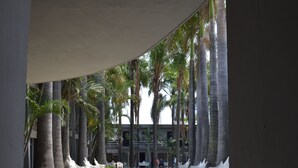 TV - Hotel Suites Del Real (Zapopan)