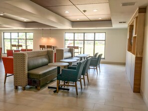 Restaurant - Holiday Inn Express & Suites Lubbock West by IHG (Lubbock)