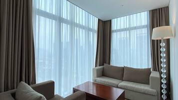 Hochwertige Bettwaren, Minibar (mit einigen kostenlosen Artikeln)