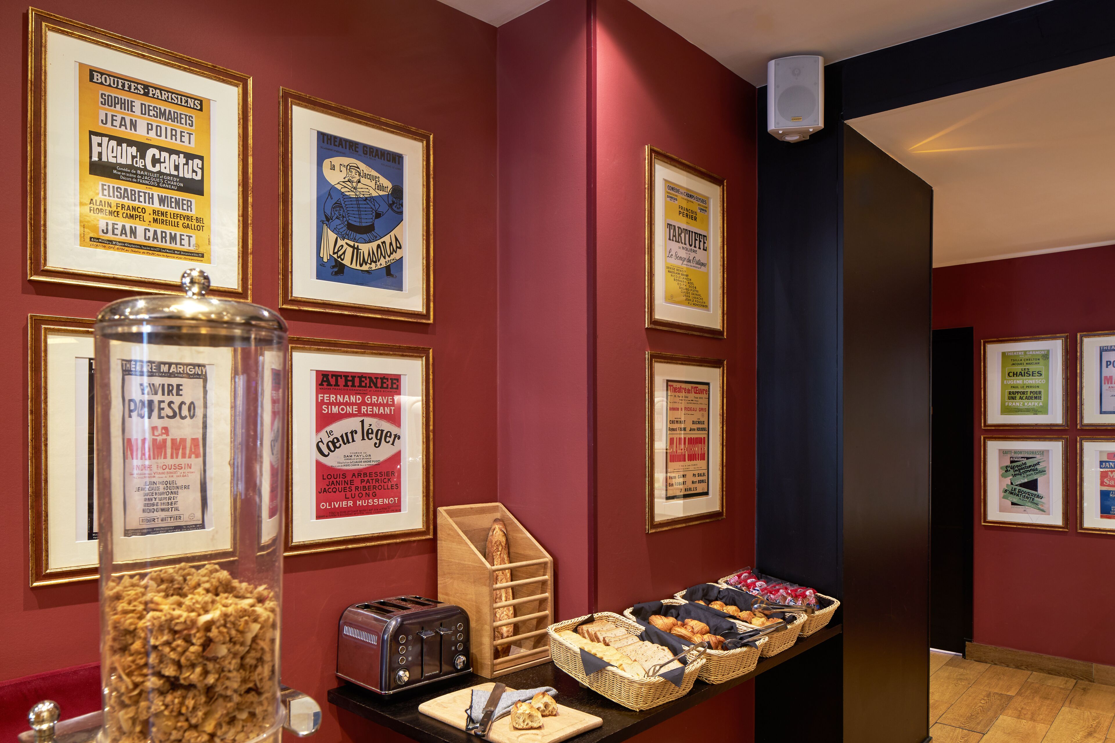 daily buffet breakfast (eur 20 per person)