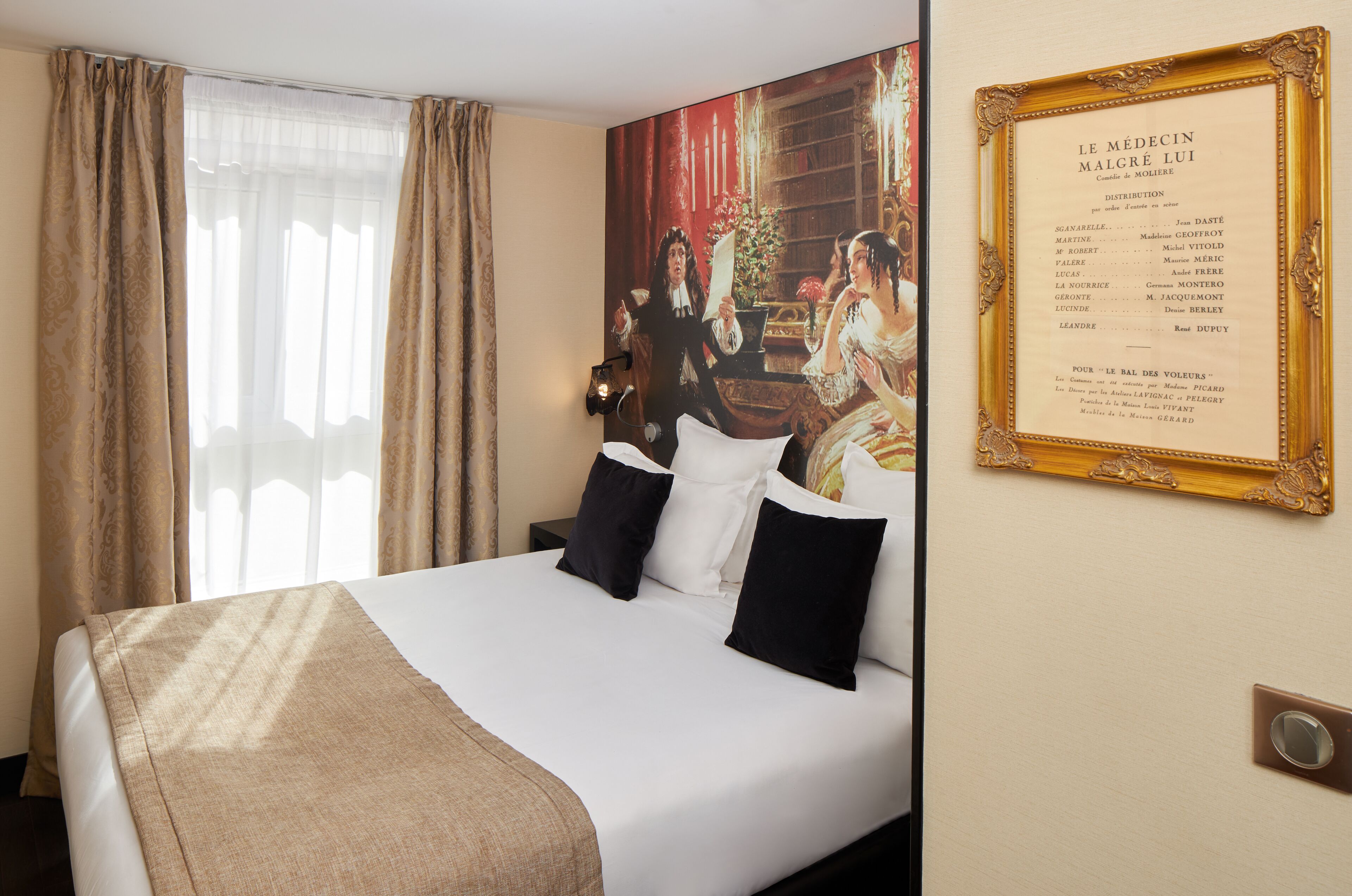 classic room, 1 queen bed | premium bedding, in-room safe, desk, blackout curtains