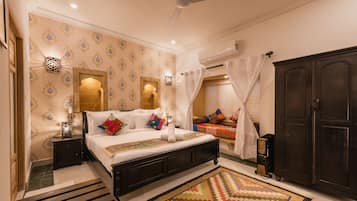 华丽双人房 | 1 多间卧室、Select Comfort 床、迷你吧、客房内保险箱