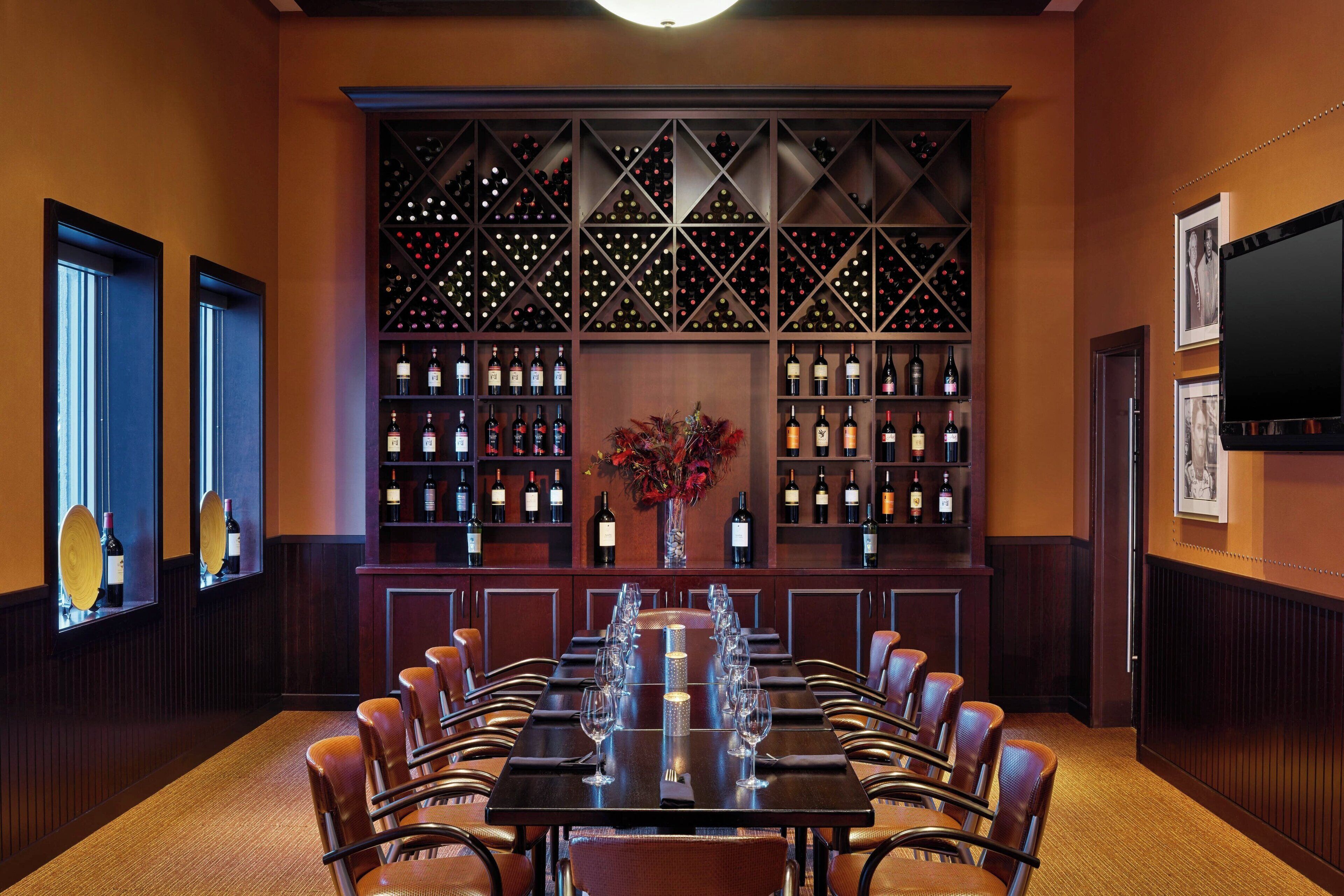 breakfast, lunch and dinner served