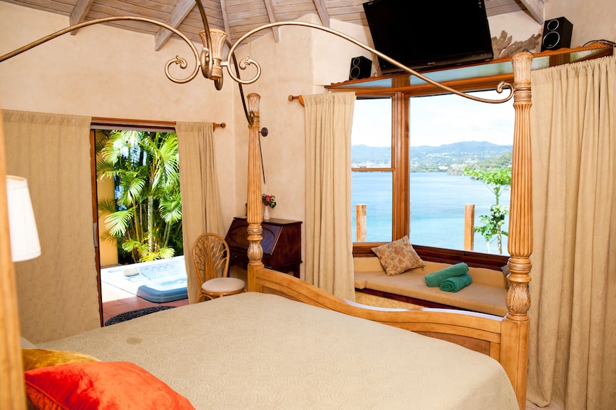 Maca Bana Luxury Boutique Resort