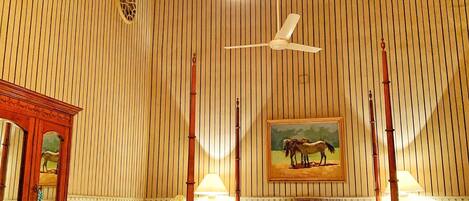 Habitación doble superior | Sábanas de algodón egipcio y edredones de plumas