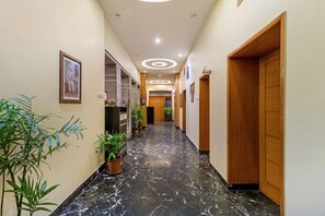 Lift - Treebo Natraj - Jaipur (Jaipur)
