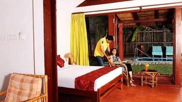 1 bedroom, premium bedding, minibar, in-room safe