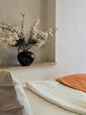 Single Room | Minibar, in-room safe, desk, soundproofing - Hecco Hotel (Sarajevo)