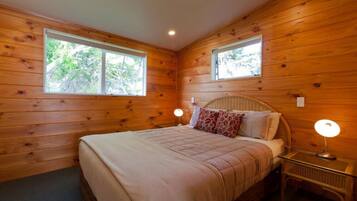 1 bedroom, blackout curtains, iron/ironing board, free cots/infant beds