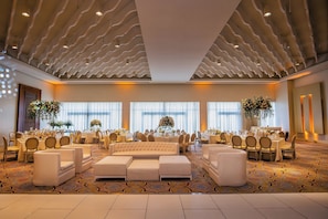 Banquet hall
