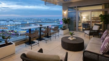 Suite Présidentielle, 2 chambres, vue baie | Vue de la chambre