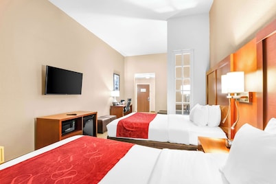 Comfort Suites Orlando Airport