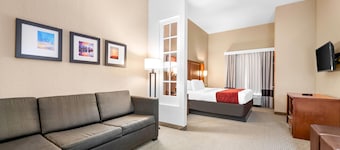 Comfort Suites Orlando Airport