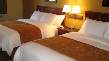 Suite, 2 Queen Beds | Premium bedding, iron/ironing board, free WiFi