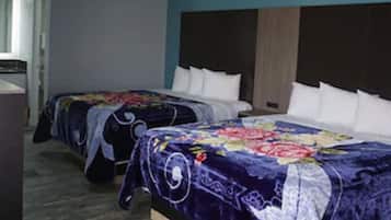 Classic Room, 2 Queen Beds