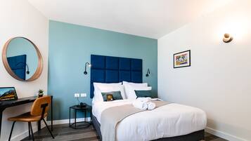 1 bedroom, in-room safe, desk, soundproofing