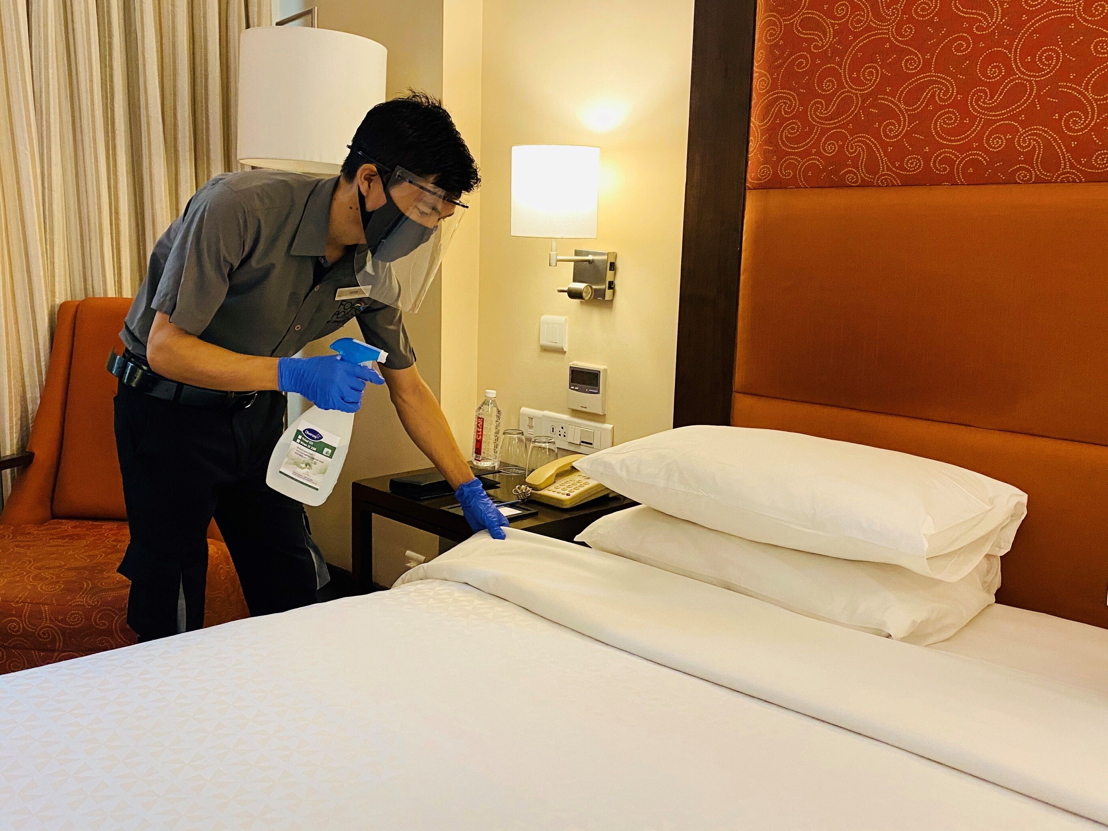 1 bedroom, down duvets, minibar, in-room safe